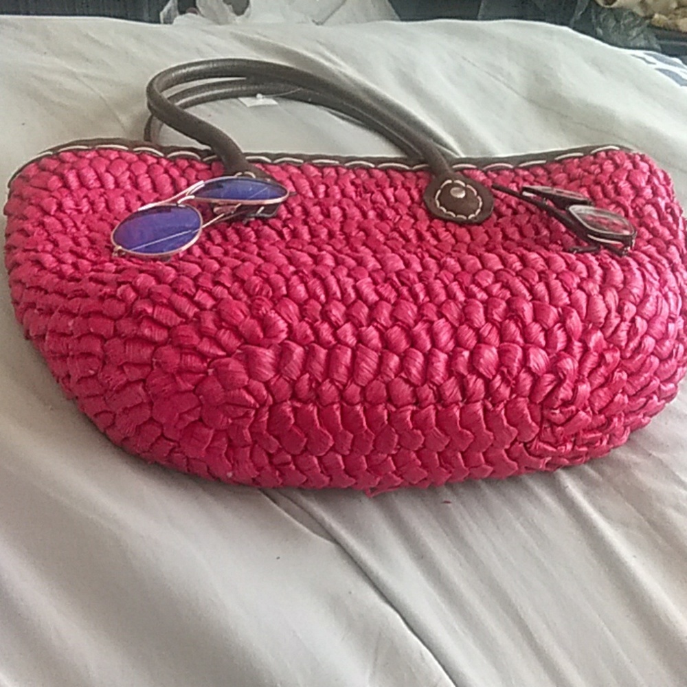 Limited Edition straw tote bag Sz16x12 sunnies and contents not included.